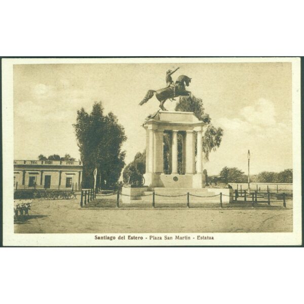 PLAZA SAN MARTÍN - ESTATUA