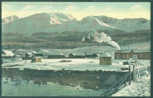PAISAJE NEVADO DE LA BAHÍA DE LA CIUDAD DE USHUAIA