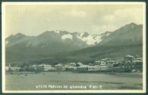 VISTA PARCIAL DE LA CIUDAD DE USHUAIA